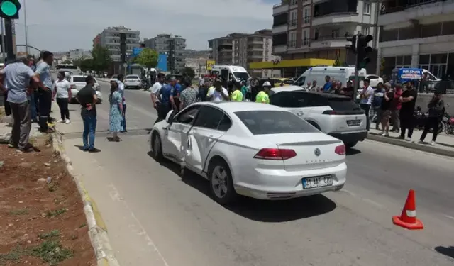 Zincirleme kazada 3 yaralı