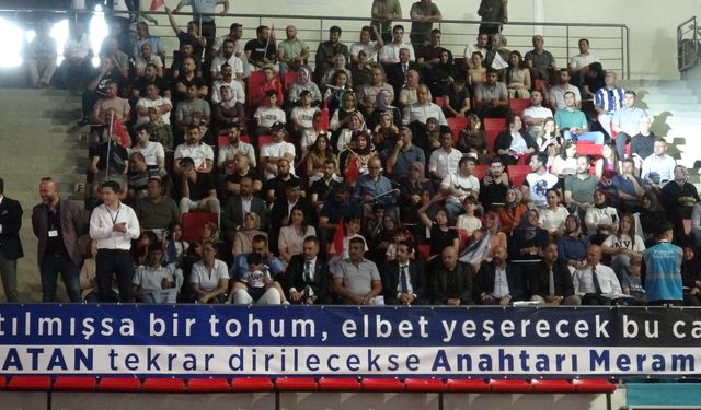"CHP’yi Yendiniz, Ama Memleketin Sorunlarını Yenemediniz!"