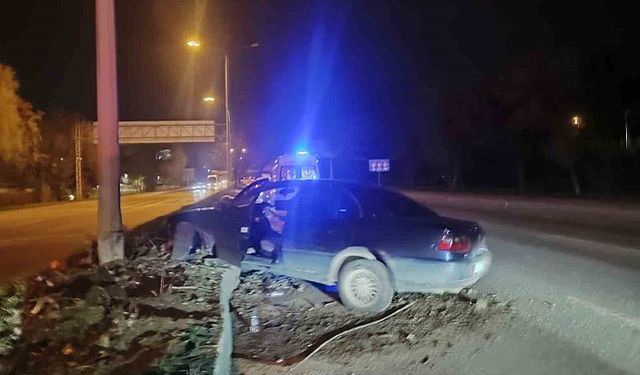 Alkollü TIR şoförü direksiyon hakimiyetini kaybetti, araç alev aldı