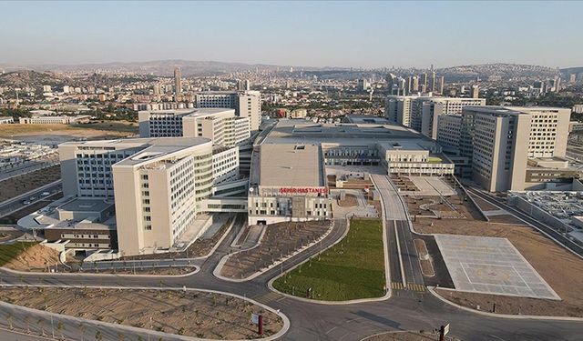 Etlik Şehir Hastanesi’nde vatandaş dertli: “Hastane büyük ama ilgi sıfır!”