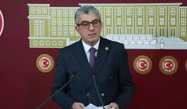 Gökhan Günaydın'dan CHP'de birlik çağrısı: "Tartışmalar kavgaya dönüşmemeli"