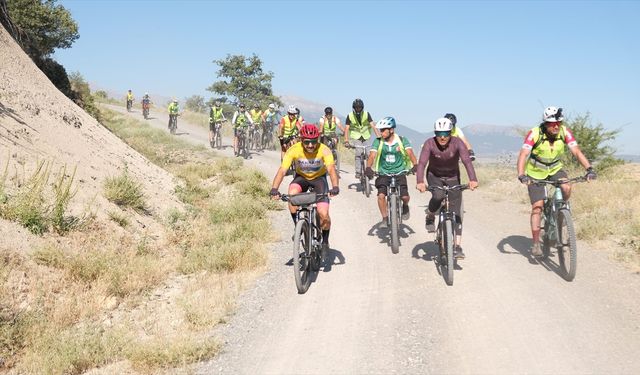 Konya’da bisiklet turizmi için tarihi ve doğal rotalar belirlendi