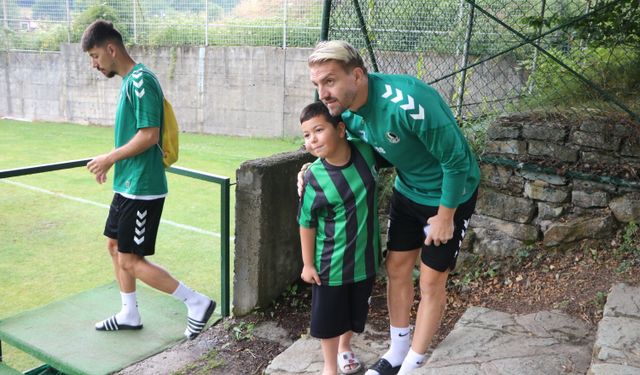 Caner Erkin: “Sakaryaspor’u Süper Lig’e Taşımaya Geldim”