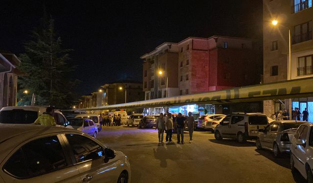 Elazığ'da İki Aile Arasında Bıçaklı Kavga