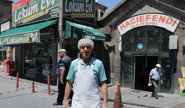 Kayseri’nin 800 Yıllık Çarşısında Lokum Şovu!