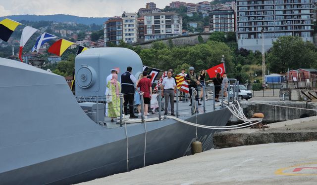 Zonguldak'ta Kabotaj Bayramı'nda su gösterili kutlama
