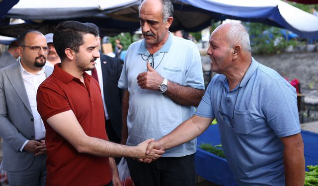 Çankaya Belediye Başkanı'ndan pazar ziyareti