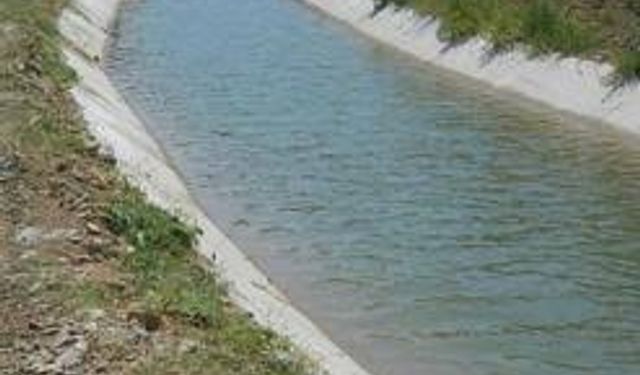 Kadın Cesedi Kanaldan Çıktı