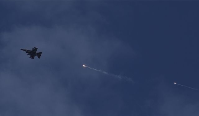 İsrail'den Yemen'e Hava Saldırısı