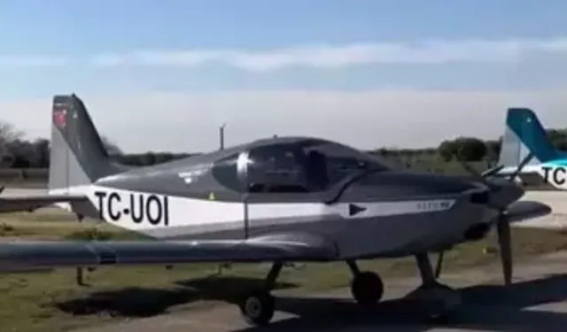 Adana’da eğitim uçağı düştü: Pilot ve yolcu ağır yaralandı