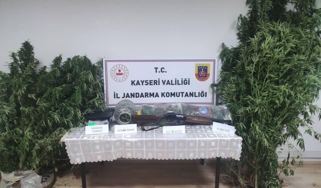 Kayseri’de Turşu Bidonunda Uyuşturucu Yakalandı