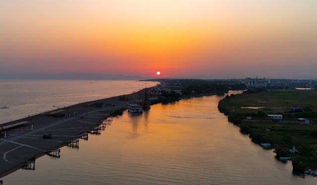 Manavgat Boğazı’nda gün batımı büyüledi