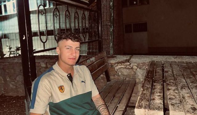 Bıçaklı kavgada öldürüldü!