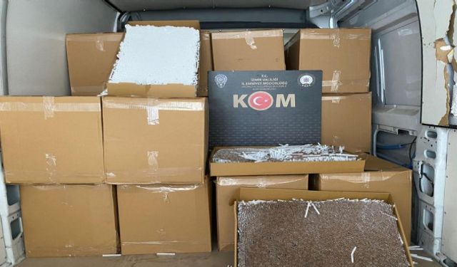İzmir'de kaçak ürün operasyonu