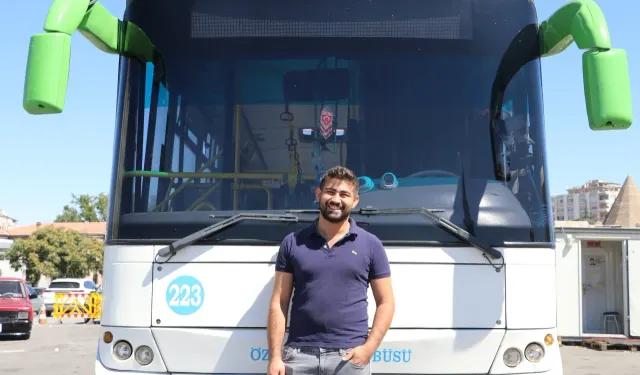Şoför fenalaşan yolcuyu hastaneye götürdü