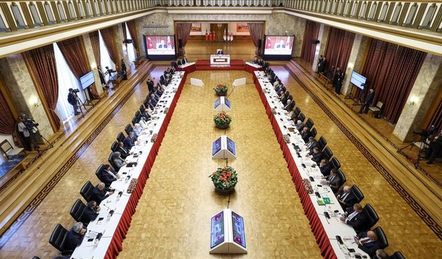 CHP Süreç Komisyonunda 29 Maddelik Demokratik Paketini Açıkladı!