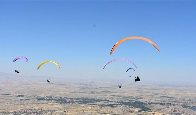 3. Yamaç Paraşütü Dünya Kupası Başladı