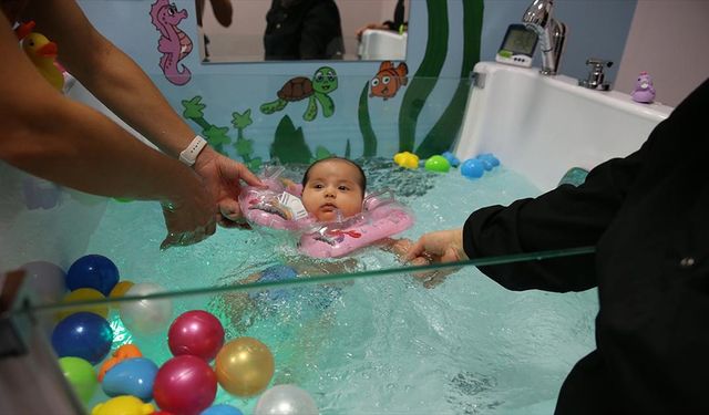 Bebeklere devlet hastanesinde jakuzi ve masaj hizmeti