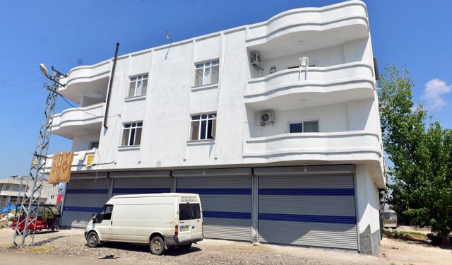 Adana'da evi kurşunlayan şüpheliler yakalandı