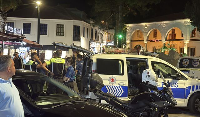 Bodrum'da hesap ödemeyip, çevreye ateş açtılar