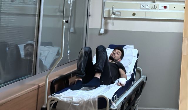 Elini yatar testereye kaptırdı!