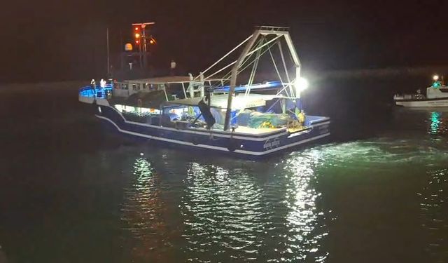 Karataş’ta Balıkçılar Yeni Sezona “Vira Bismillah” Dedi