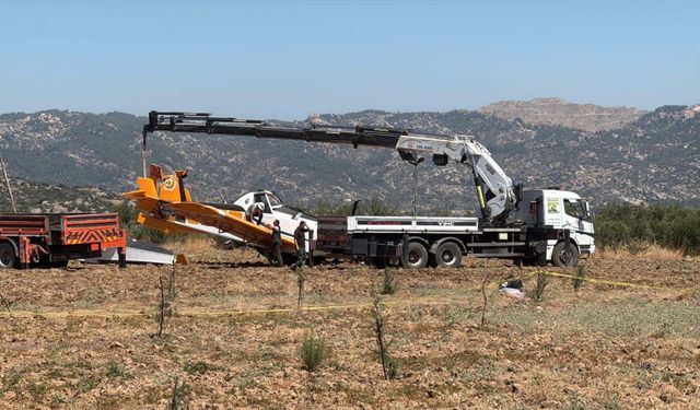 Kaza kırıma uğrayan uçak, helikopterle Ankara'ya götürüldü