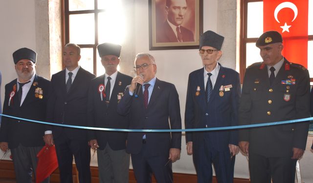 Kıbrıs gazisi, ressam oldu!