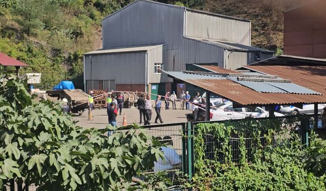 Maden ocağında göçük; 2 işçi mahsur