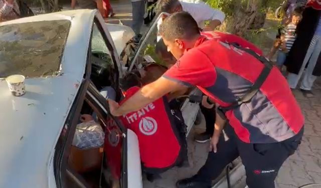 Mersin’de Trafik Kazası: 2 Kişi Yaralandı