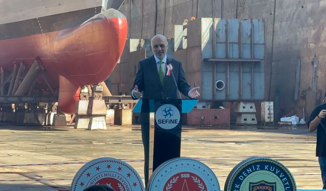 TCG İçel denize indirildi!