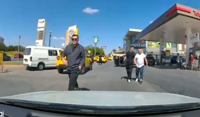 Trafikte tartıştığı sürücünün üzerine yürüdü, ehliyetine el konuldu!