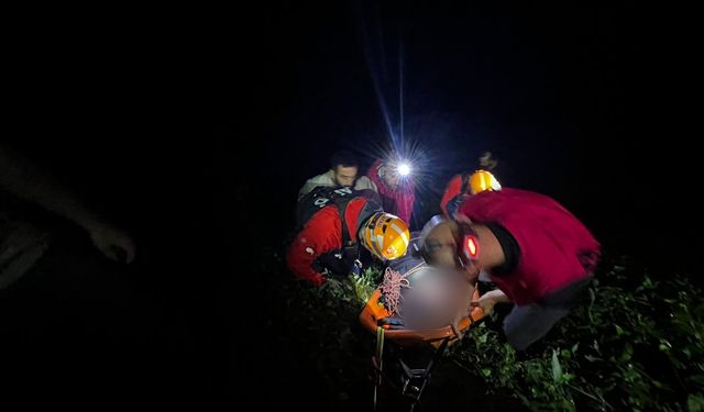 Uçurumdan dereye düşen turist hayatını kaybetti