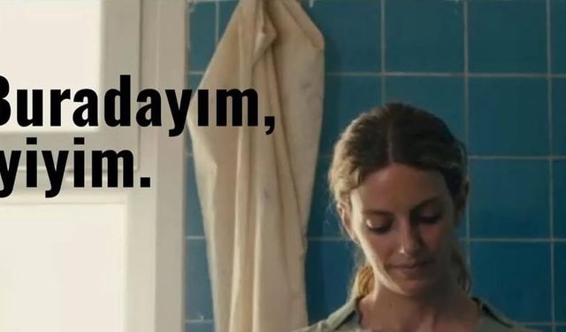 Altın Koza'da En İyi Kadın Oyuncu Ödülünü Aldı!