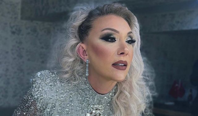 Güllü'nün Kızı Gasilhane Önünde Fenalaştı!