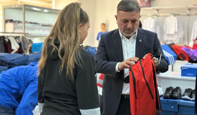 Sincan Belediyesi’nden Öğrencilere 8 Bin 351 Kırtasiye Desteği