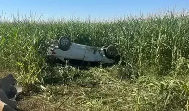 Otomobil, tarlaya uçtu