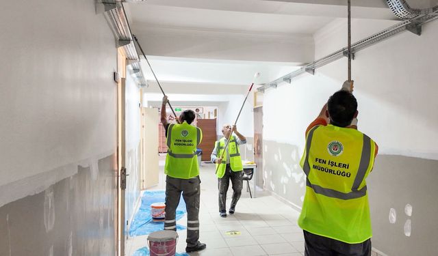 Etimesgut Belediyesi’nden Okullara Kapsamlı Yenileme Çalışması