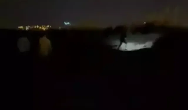 Hatay Samandağ’da Şişme Botla Gelen 26 Kaçak Göçmen Yakalandı