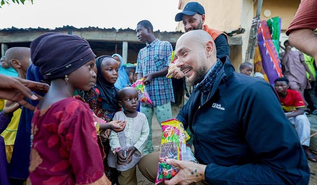 Bir Avuç İnsani Yardım Derneği 350 Yetime Umut Oldu
