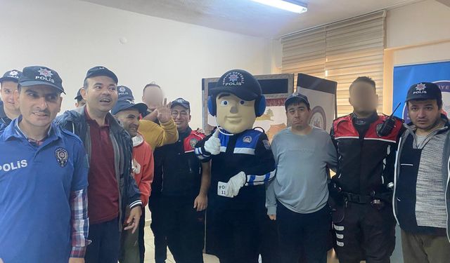 Polis ekipleri engelli bireylerle buluştu