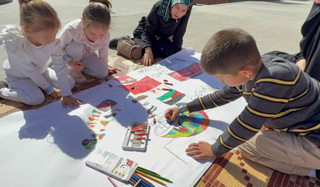 Yozgat'ta 'Filistinli Çocuklar İçin Çiz' etkinliği!