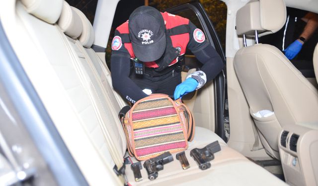 Adana’da dron destekli asayiş uygulaması: 79 kişi yakalandı