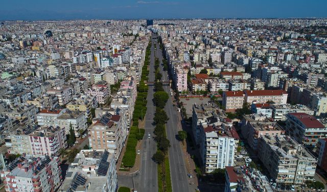 Antalya'da Satılan Her 6 Konuttan 1'i Yabancılara Gitti