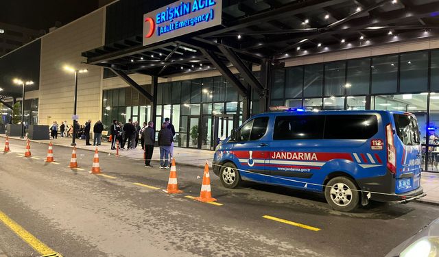 Bayraklı’da Silahlı Kavga: 3 Yaralı