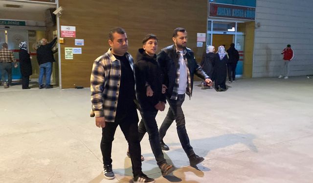 Bursa'da, firari hükümlü çalıntı motosikletle yakalandı