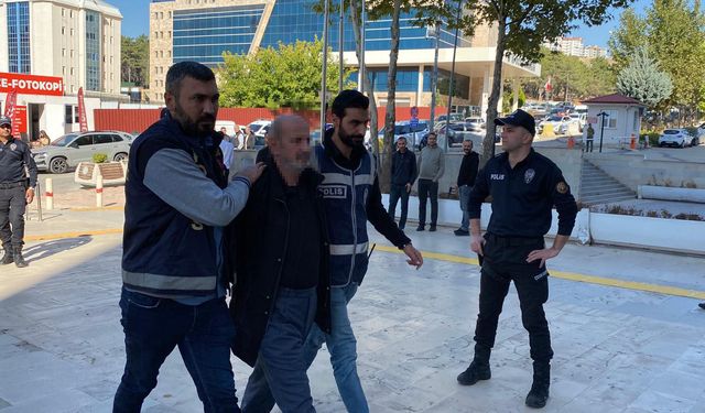 Gazeteciyi pompalı tüfekle vuran şüpheli adliyede