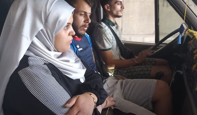 Hatay’da Minibüste 12 Kaçak Göçmen Yakalandı: 1 Şüpheli Tutuklandı