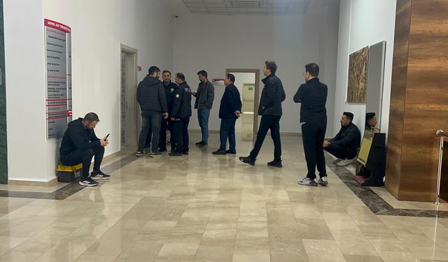 İş yerinde ölü bulundu