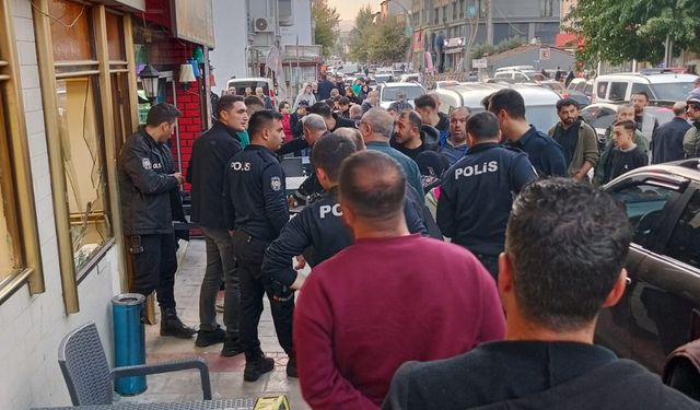 Körfez’de trafikte yol verme tartışması kanlı bitti